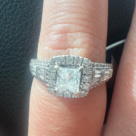 Neil lane engagement ring size 5.5 - Picture 1 of 5